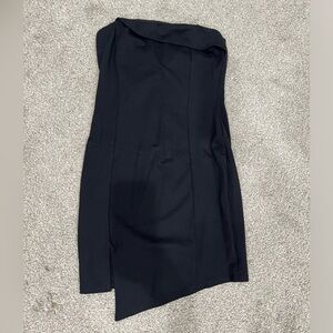 Elegant Black Asymmetrical Strapless Mini Dress